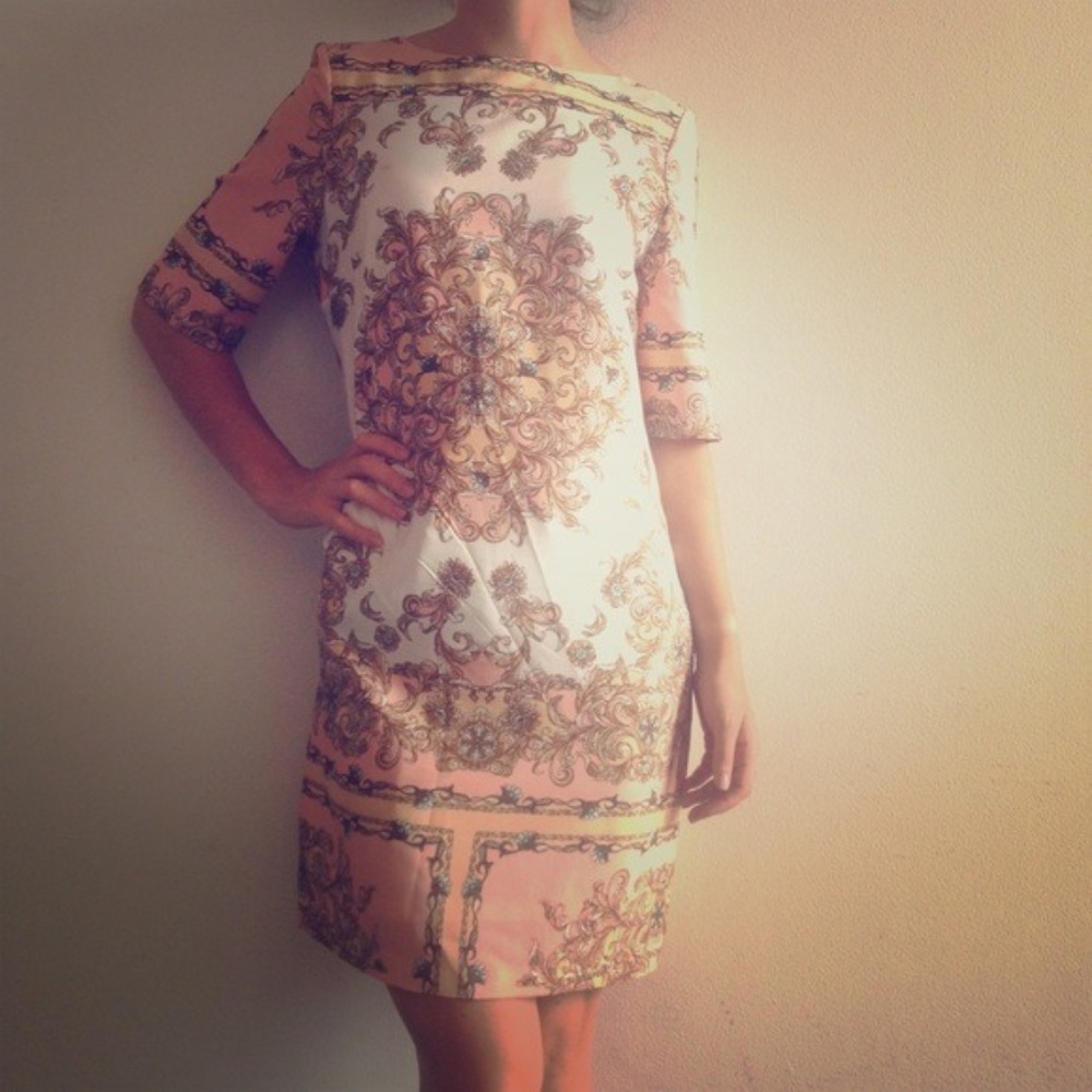 Shift Dress / Size 10